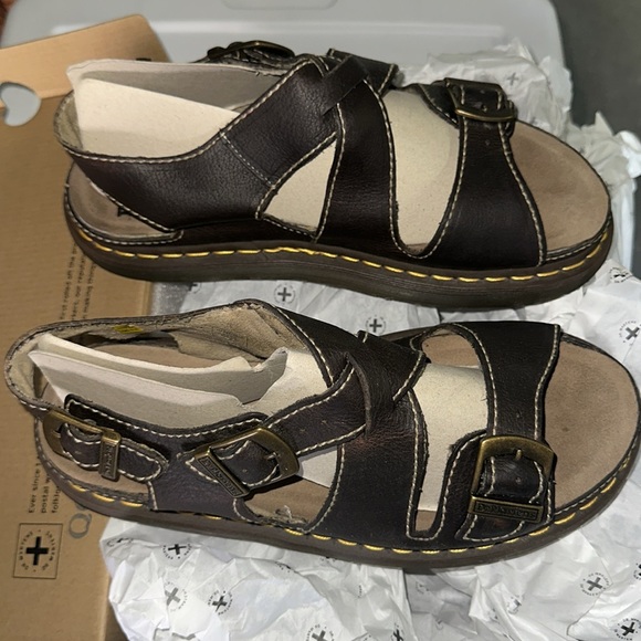 Dr.Martens size 12 sandals VTG - Picture 8 of 9